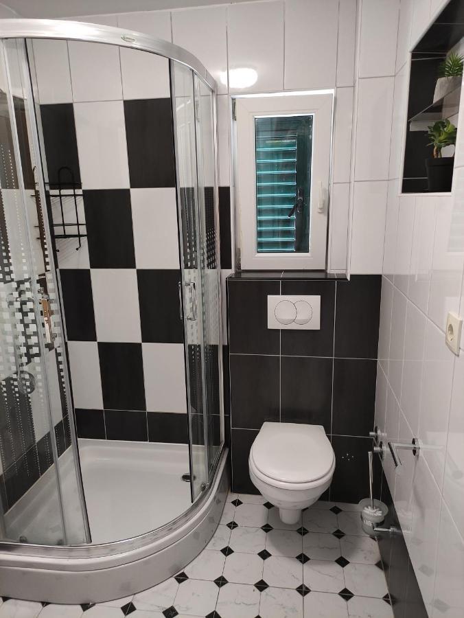 Apartmani Bodo 드레베니크 외부 사진